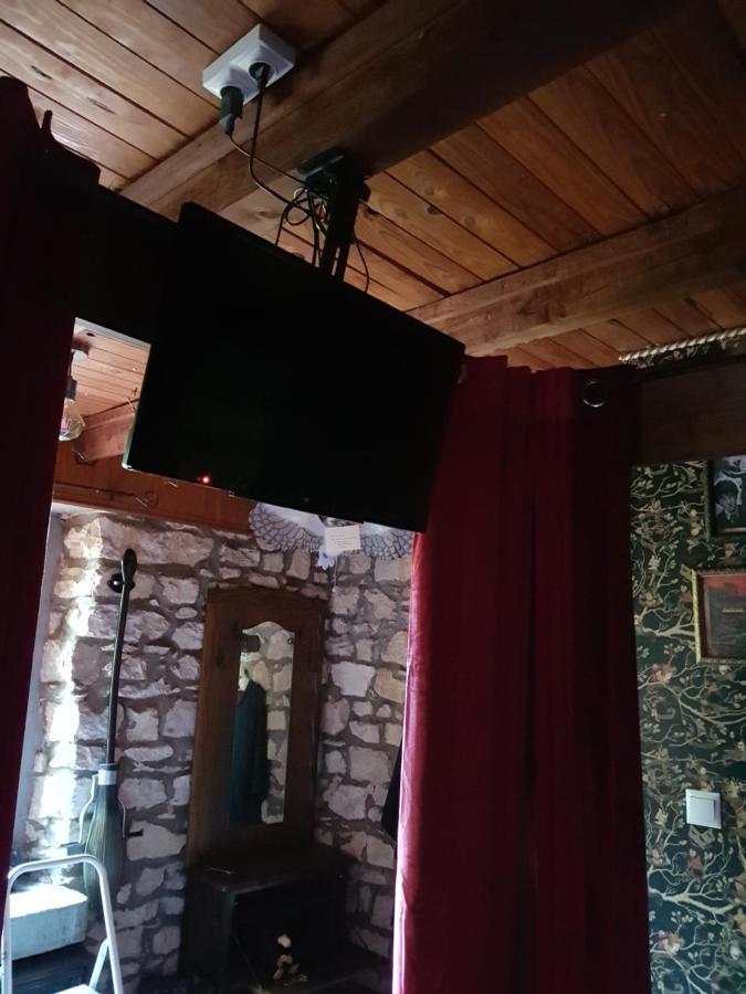 Appartement La Pensine du célèbre sorcier à Bourogne Extérieur photo
