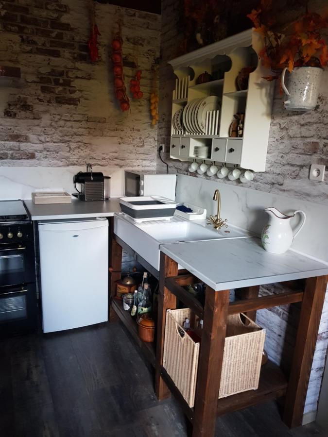Appartement La Pensine du célèbre sorcier à Bourogne Extérieur photo