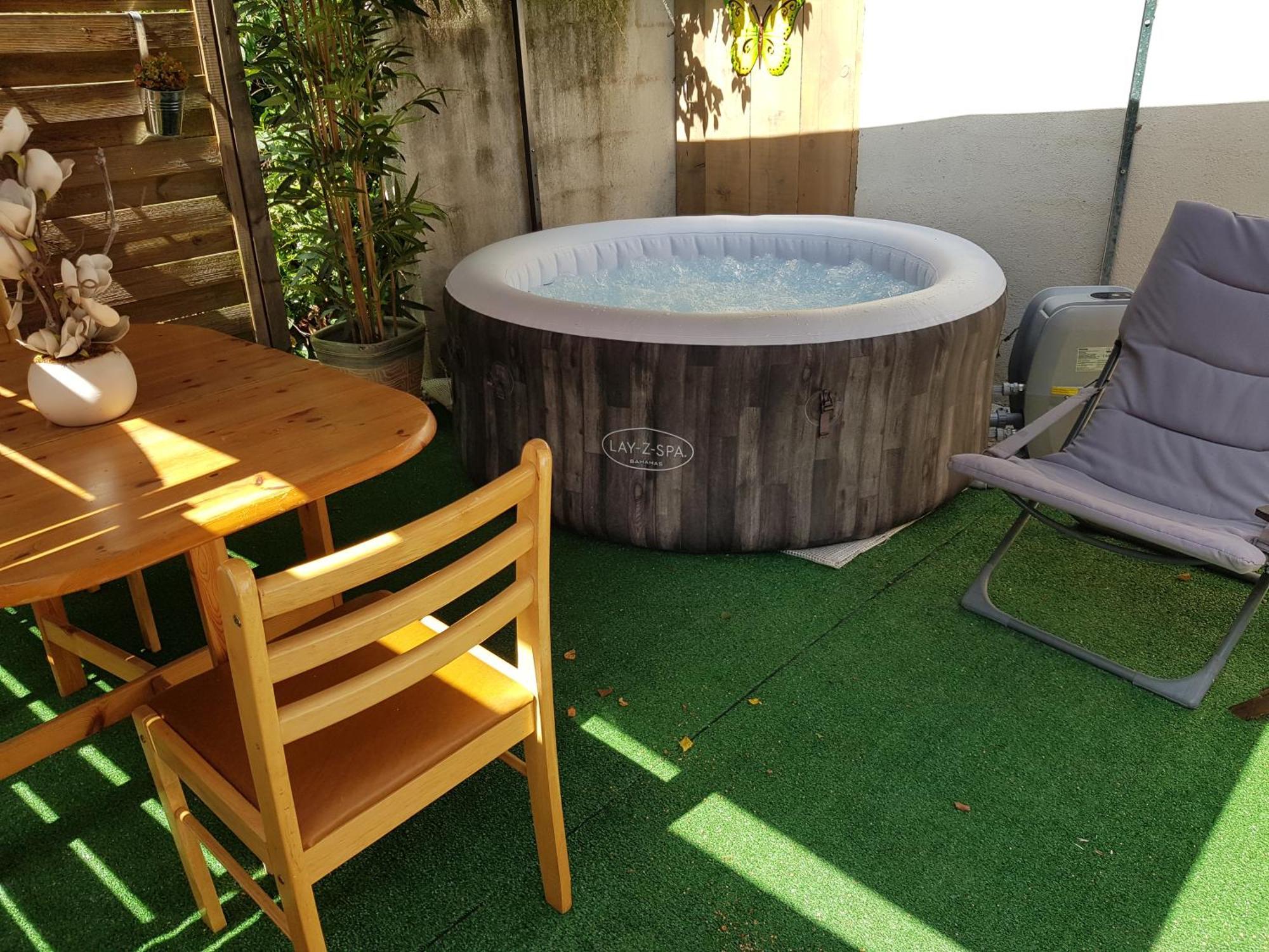 Appartement La Pensine du célèbre sorcier à Bourogne Extérieur photo